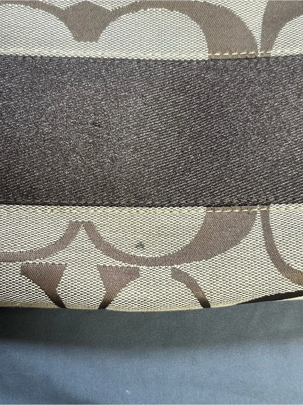 Coach classic shoulder